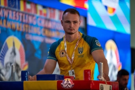 Дві золоті медалі привіз з Румунії спортсмен з Рівненщини!
