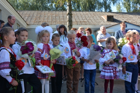 Фотозвіт святкування Дня знань у Бугринській ОТГ