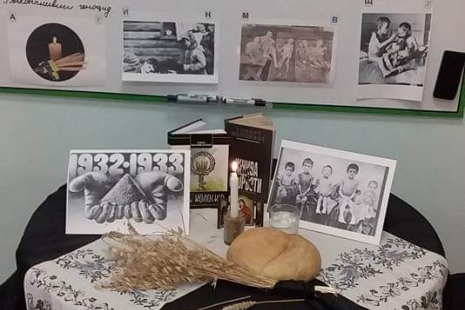 У ЦНТДР с. Вільгір вшанували пам'ять жертв Голодомору 1932-1933 рр.