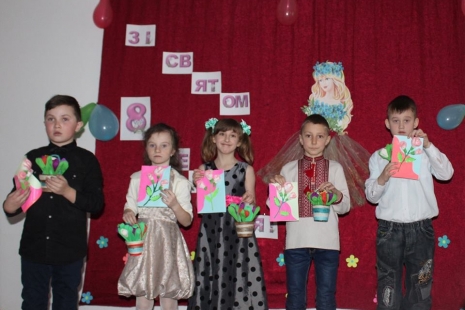 Свято весни у М'ятинській філії КЗ 
